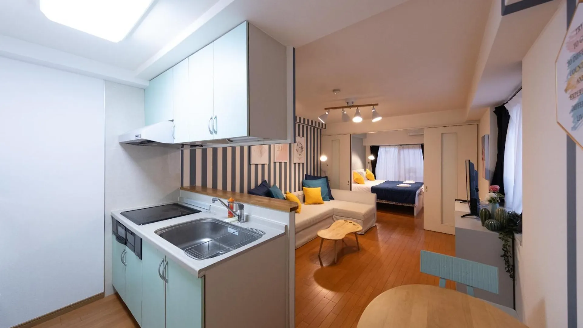 Sky Living Apartment Osaka